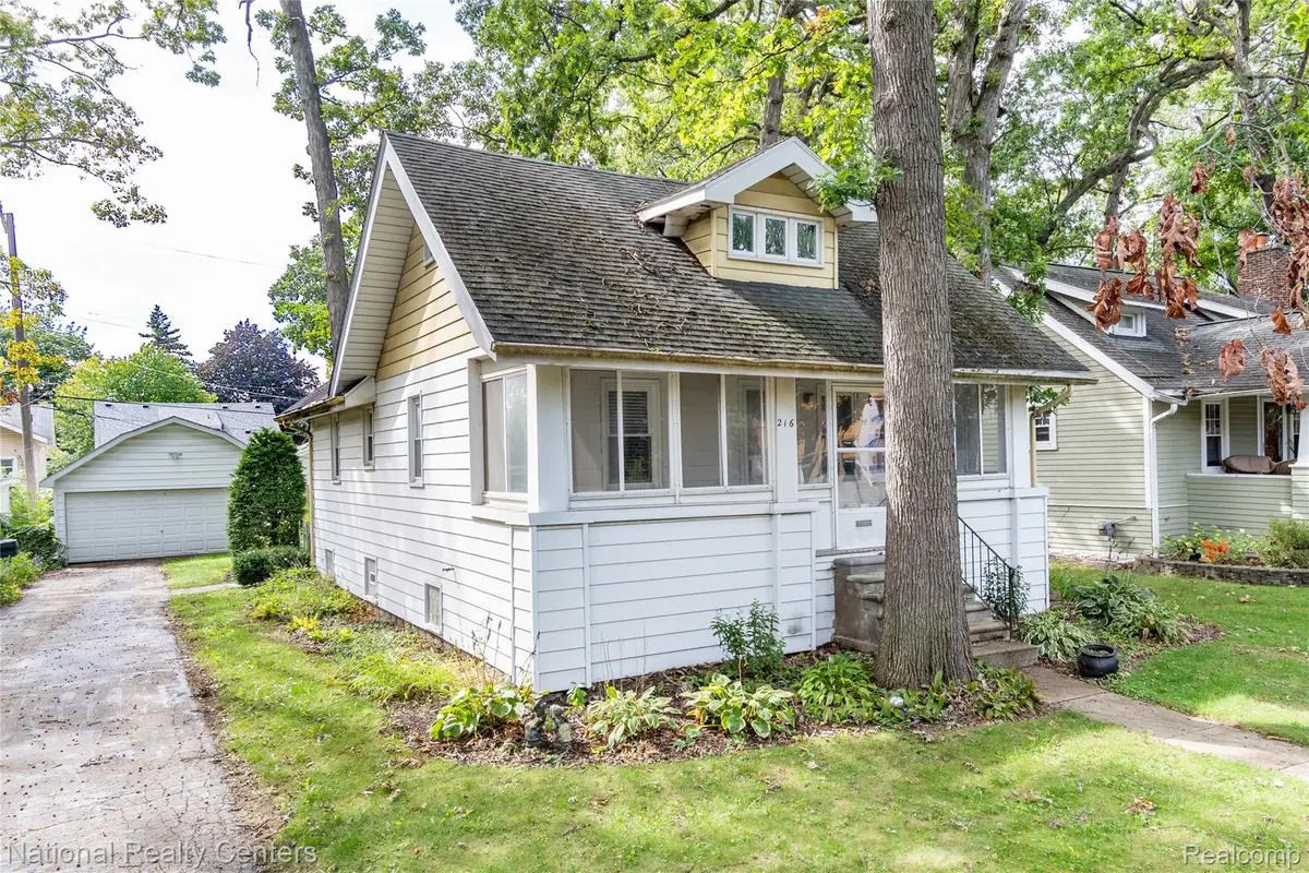 216 Rhode Island Avenue, Royal Oak, MI 48067 - #1
