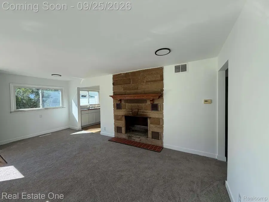 1396 Potter Boulevard, Burton, MI 48509 - #3