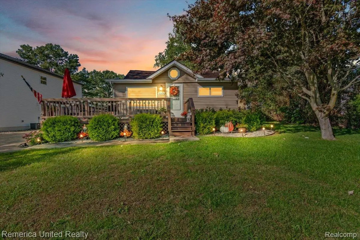 1146 Sunrise Park Street, Howell, MI 48843 - #1