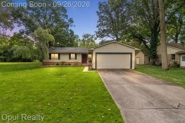 41429 Chattman Street, Novi, MI 48375