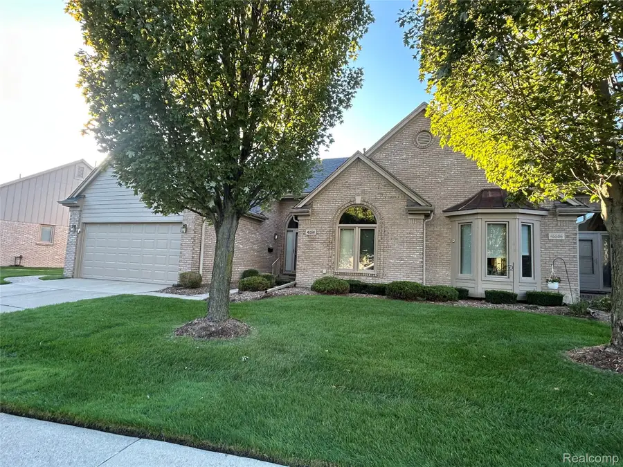 45598 Delmar Drive #129, Macomb, MI 48044 - #3