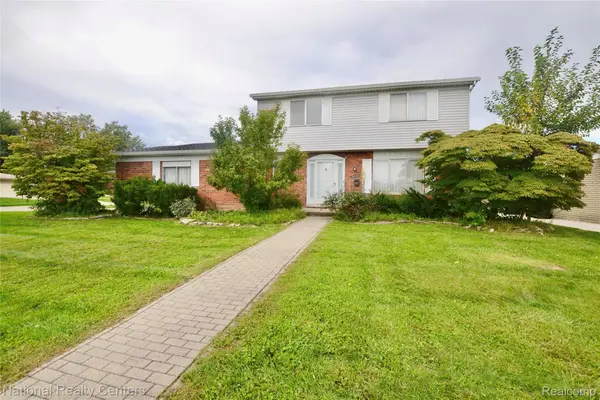 36306 Weber Drive, SterlingHeights, MI 48310