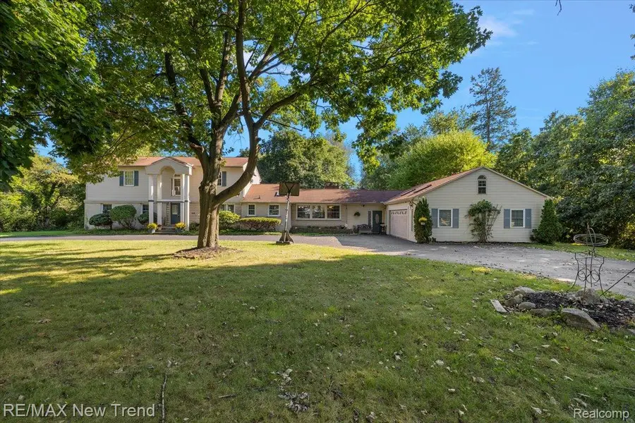 1450 Lenox Road, Bloomfield, MI 48304 - #3