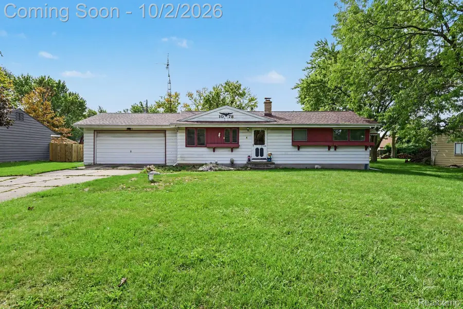 1078 E Hill Road, Grand Blanc, MI 48439 - #2