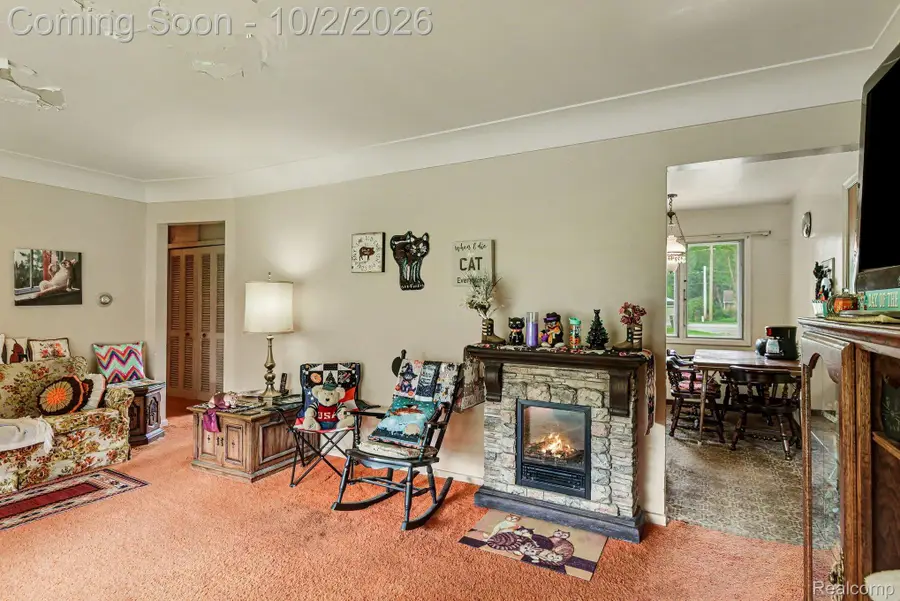 1078 E Hill Road, Grand Blanc, MI 48439 - #3