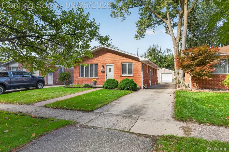 19361 Saint Francis Street, Livonia, MI 48152 - #3