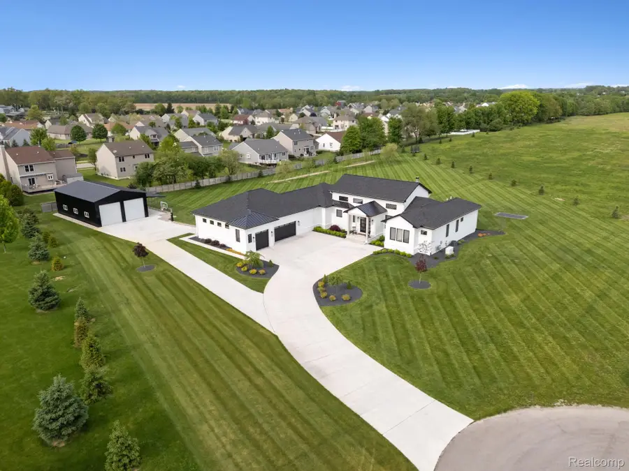 6717 Warner Road, Saline, MI 48176 - #2