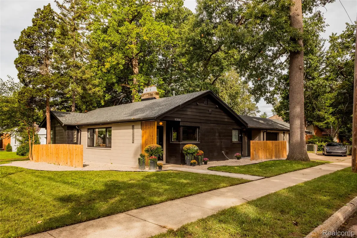10300 Oak Park Boulevard, Oak Park, MI 48237 - #1