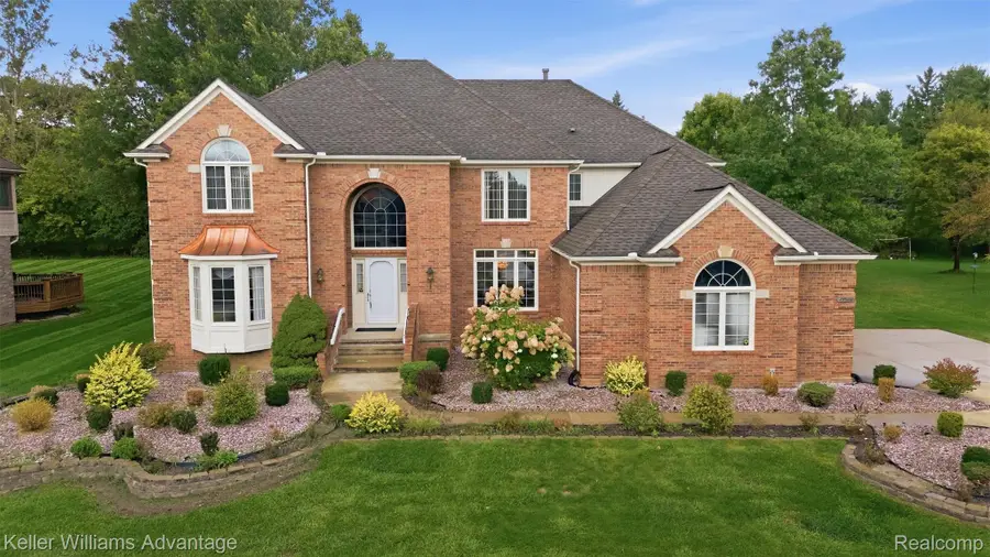 48548 Castleside Drive, Canton, MI 48187 - #2