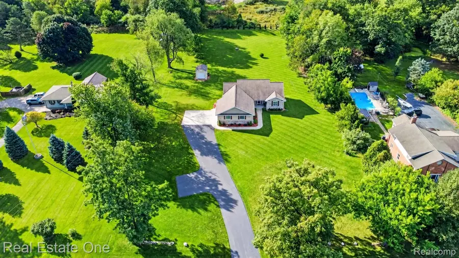 10152 Oakhill Road, Holly, MI 48442 - #2