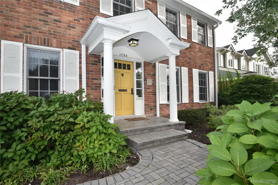 1754 Fairway Drive, Birmingham, MI 48009 - #2