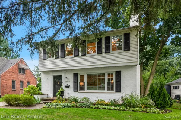 31617 Auburn Drive, BeverlyHills, MI 48025