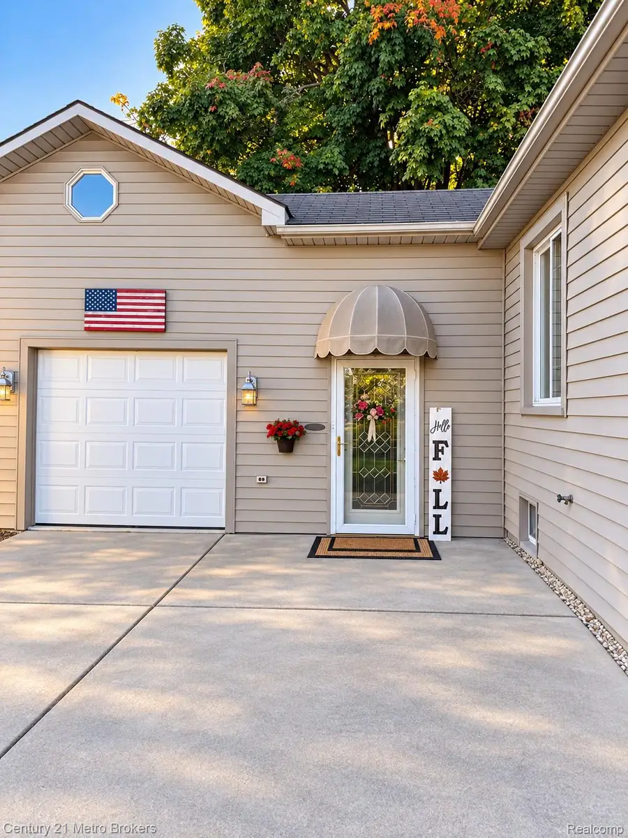 7235 N Genesee Road, Genesee, MI 48437 - #2