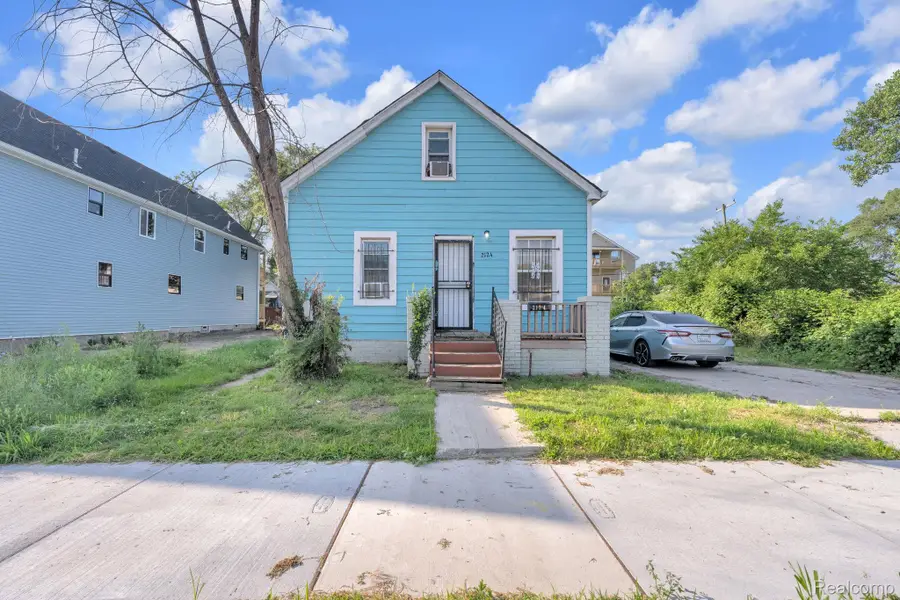 2124 Halleck Street, Hamtramck, MI 48212 - #2