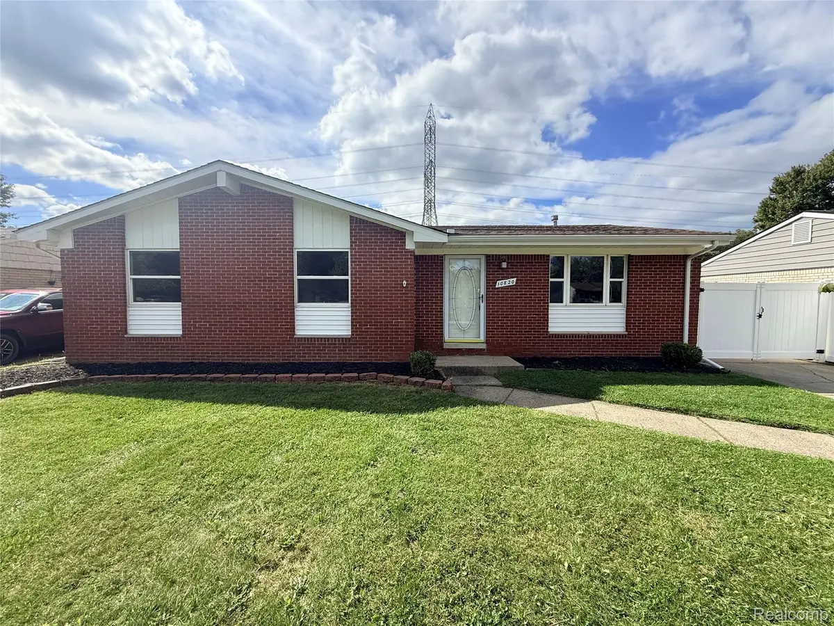 10820 Jackson Street, Van Buren, MI 48111 - #1