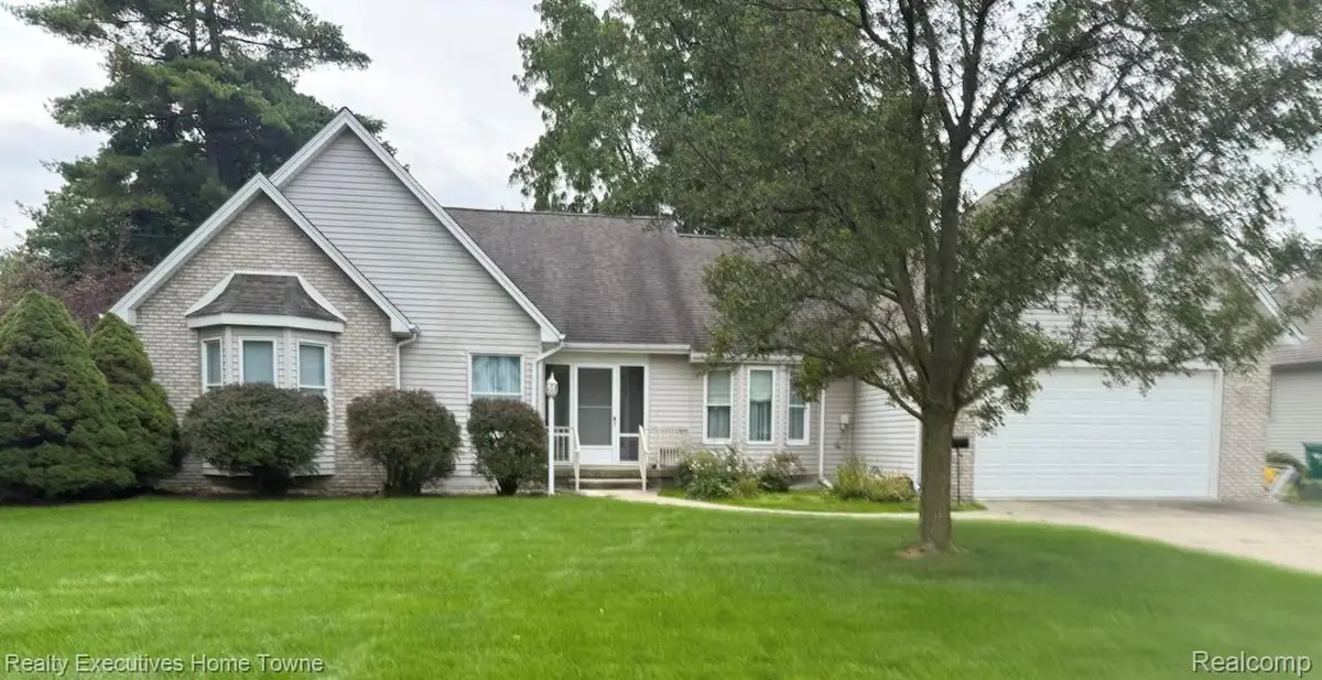 623 Saint Andrews, Saint Clair, MI 48079 - #1