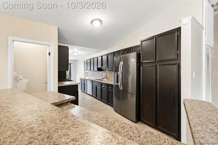 14450 Northfield Boulevard, Oak Park, MI 48237 - #3