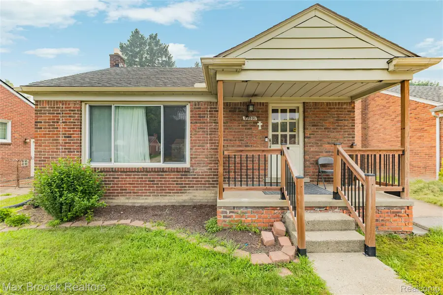 23531 Scotia Road, Oak Park, MI 48237 - #3