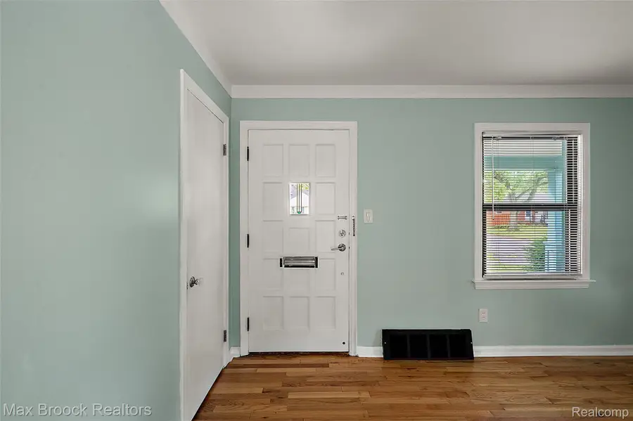 1815 Bowers Street, Birmingham, MI 48009 - #2