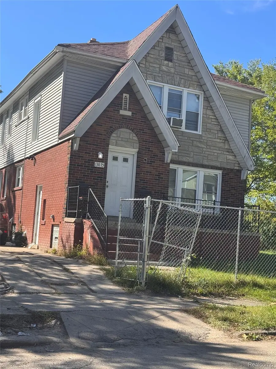 13875 Gallagher Street, Hamtramck, MI 48212 - #3