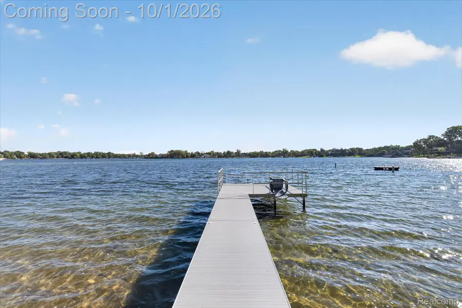 4035 Iverness Lane, West Bloomfield, MI 48323 - #3