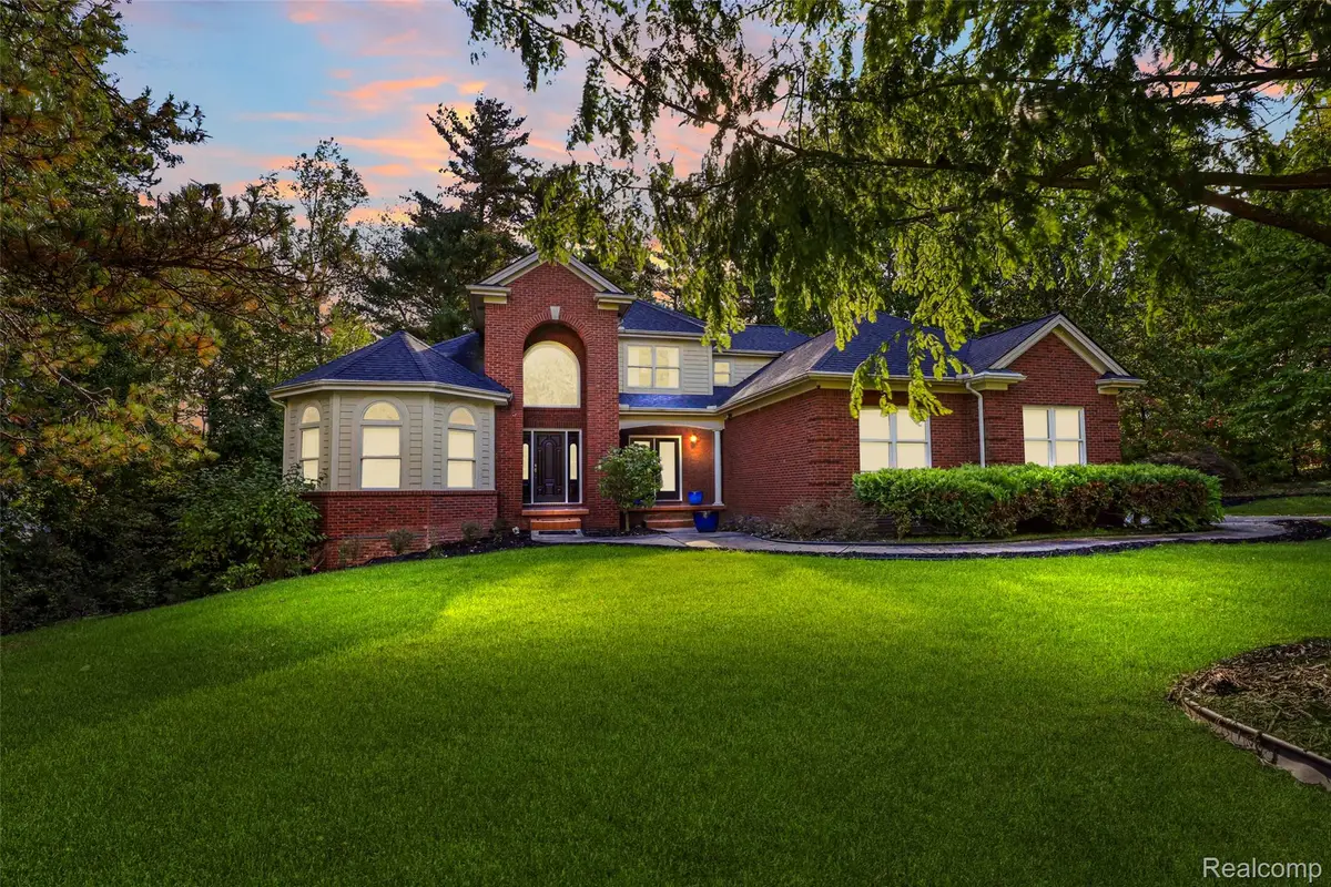 9280 Osprey Bay Circle, Davisburg, MI 48350 - #1