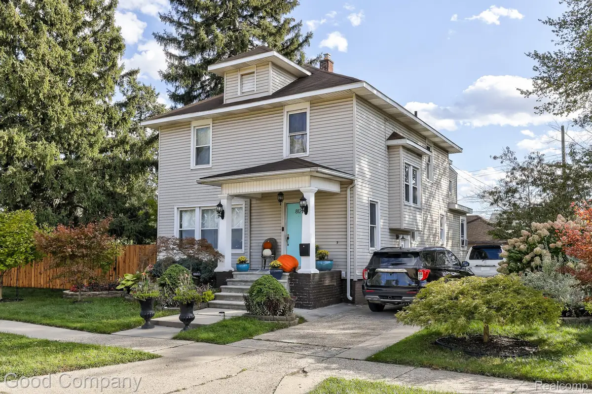 812 E George Avenue, Hazel Park, MI 48030 - #1