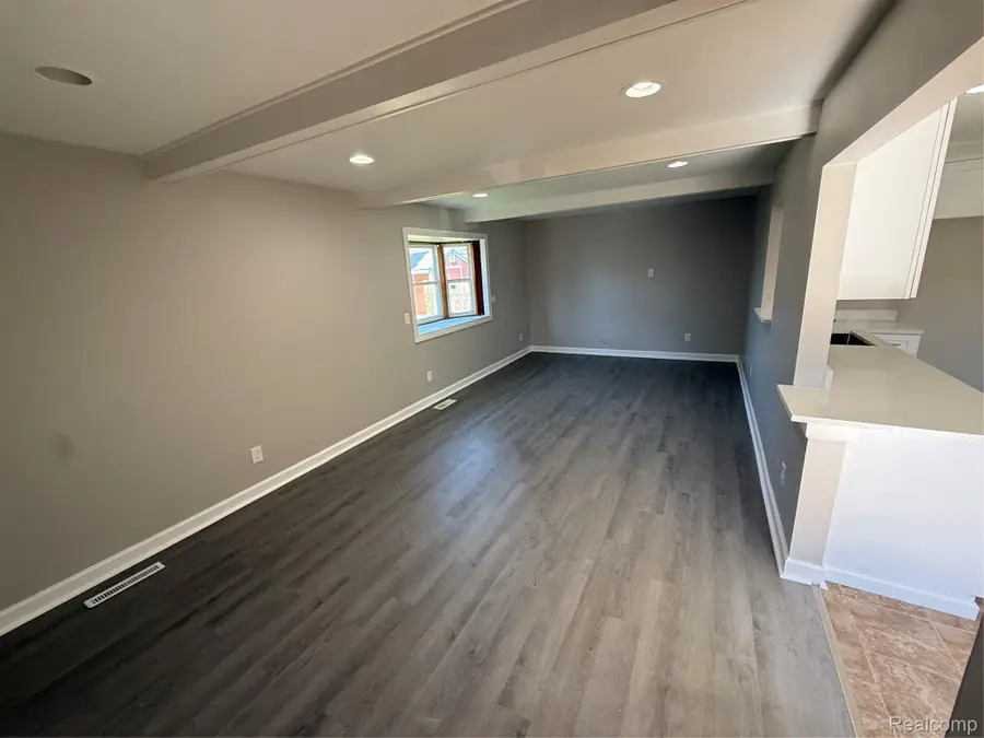 32627 Wauketa Drive, Warren, MI 48092 - #3