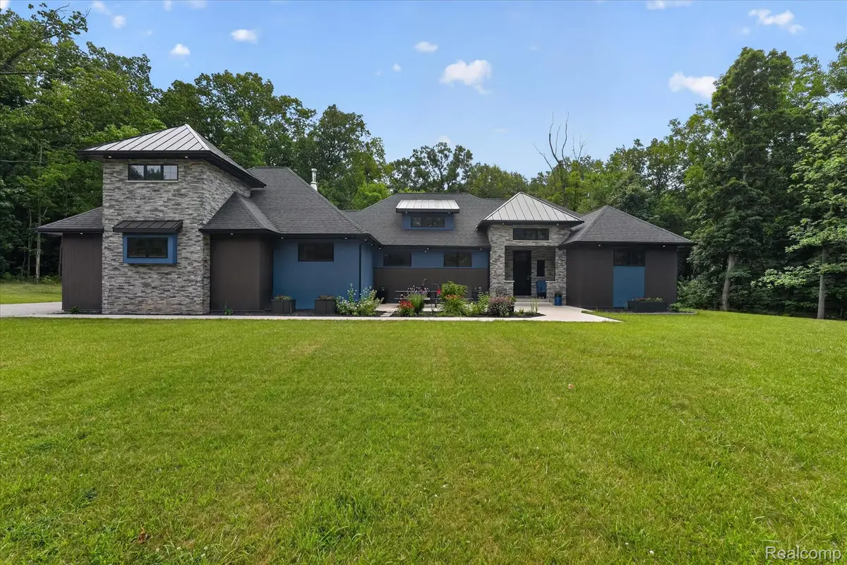 16511 Shadow Lane, Linden, MI 48451 - #1