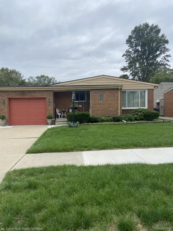 22518 Avalon Street, StClairShores, MI 48080