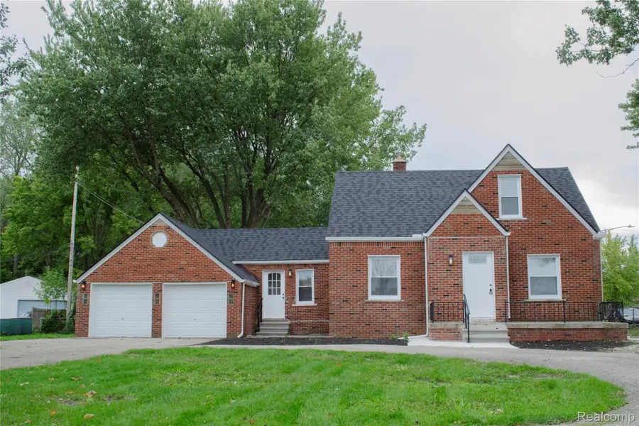 15960 Martin Road, Roseville, MI 48066 - #2