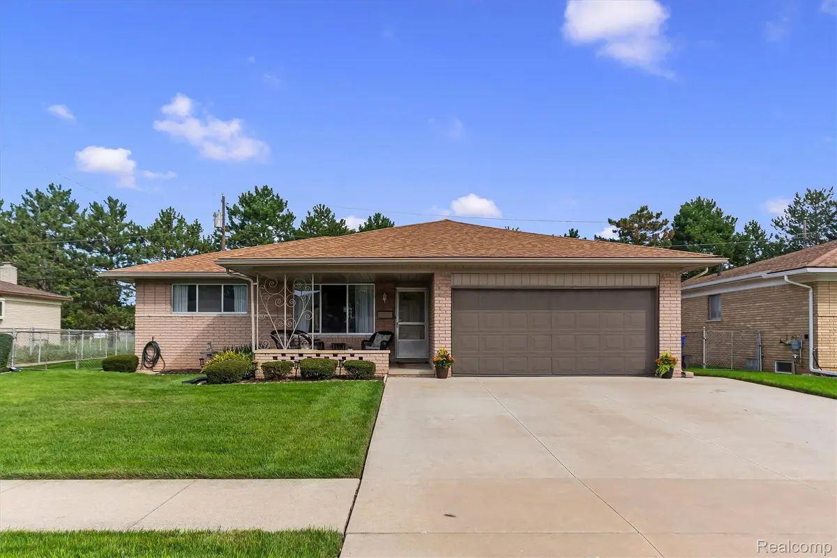 13141 Balfour Drive, Warren, MI 48088 - #1