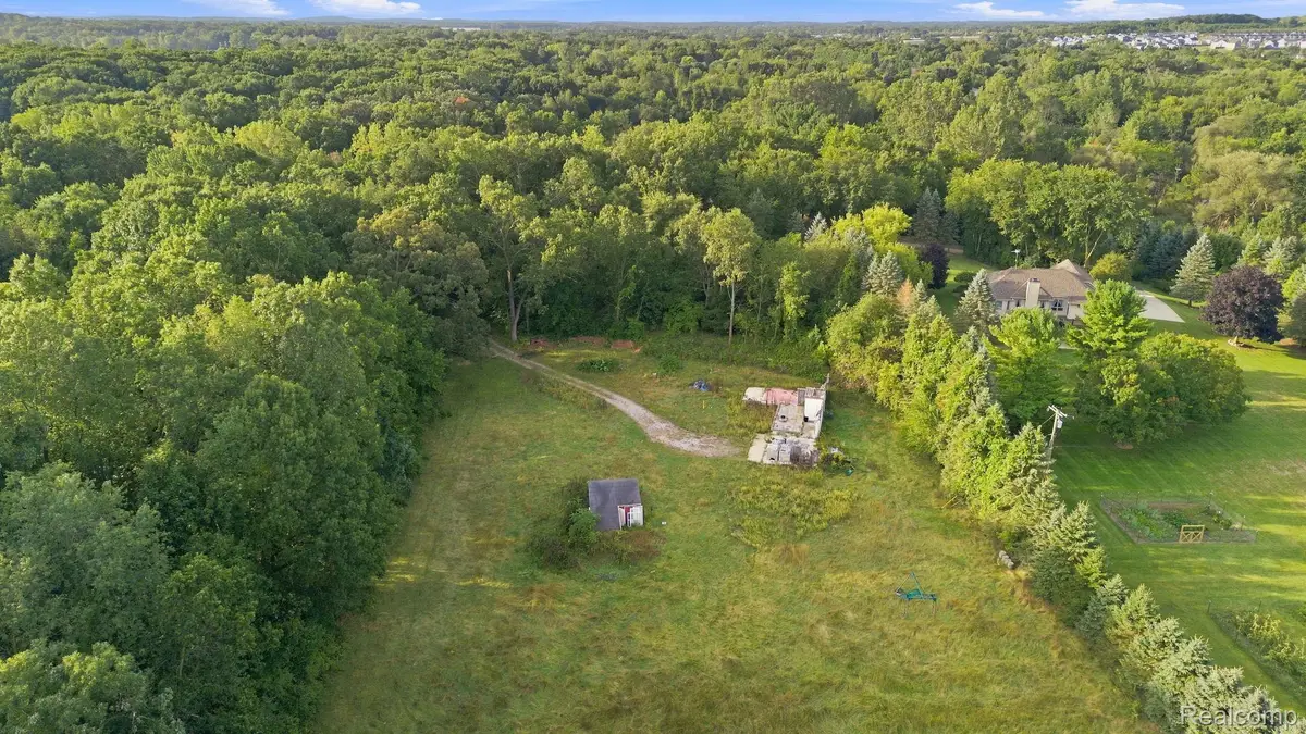 700 W Maple Road, Milford, MI 48381 - #1