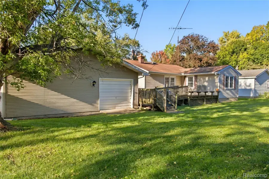 218 E North Street, Chelsea, MI 48118 - #3