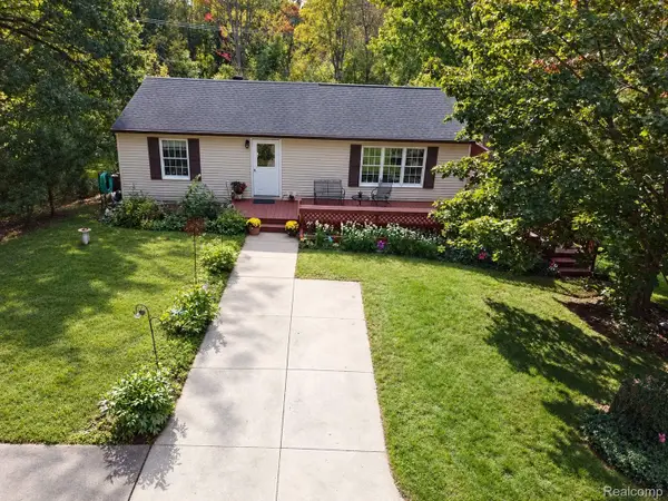 8398 Whitmore Lake Road, Brighton, MI 48116