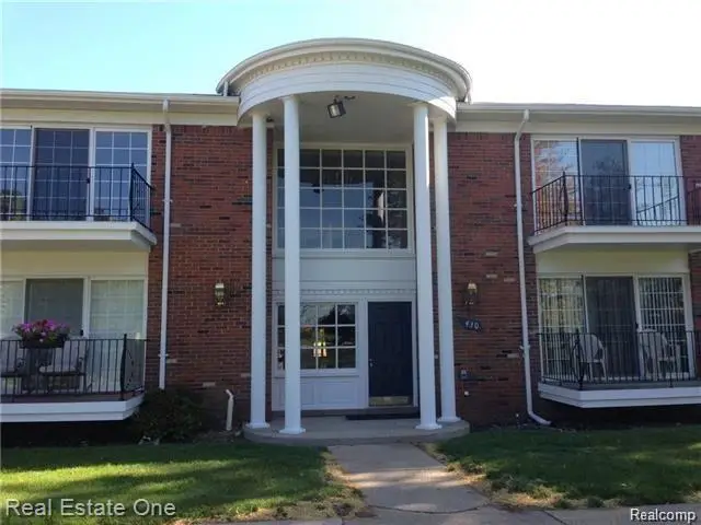 430 N Fox Hills Drive N #5 up, Bloomfield, MI 48304 - #2