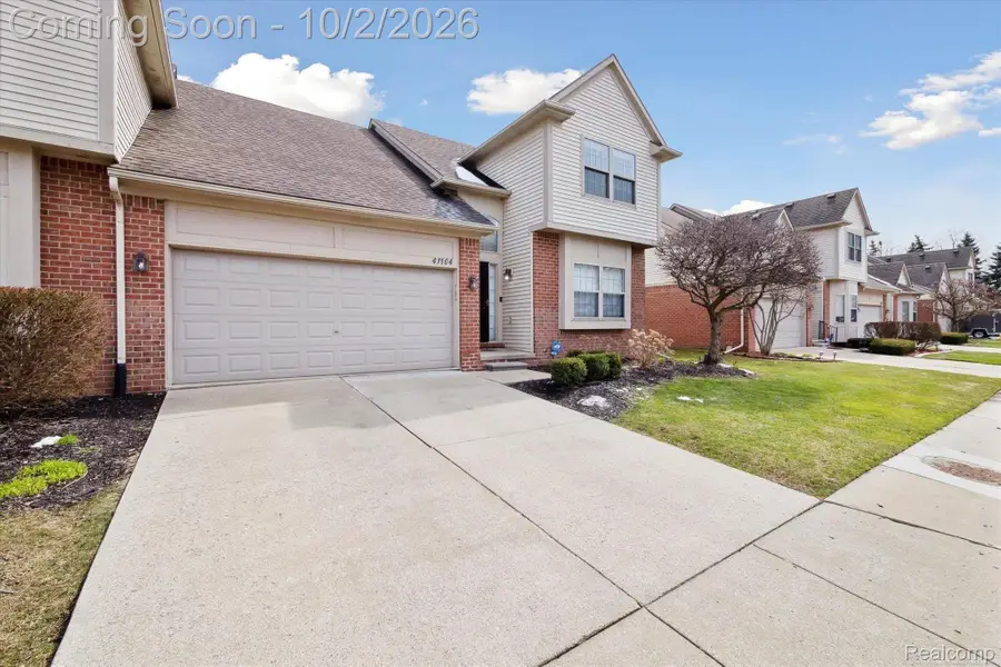 41104 Worthington, Clinton, MI 48038 - #2