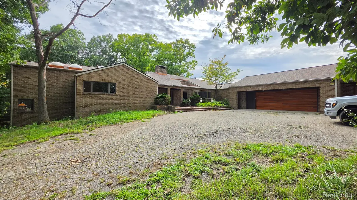 2551 Patterson Lake Road, Pinckney, MI 48169 - #1