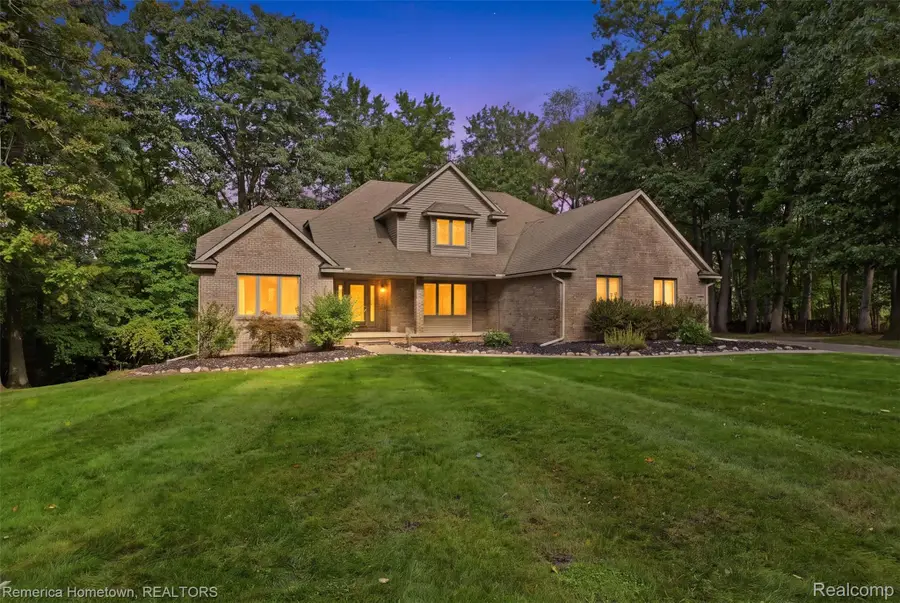 11975 Cody Creek Court, Green Oak, MI 48178 - #2