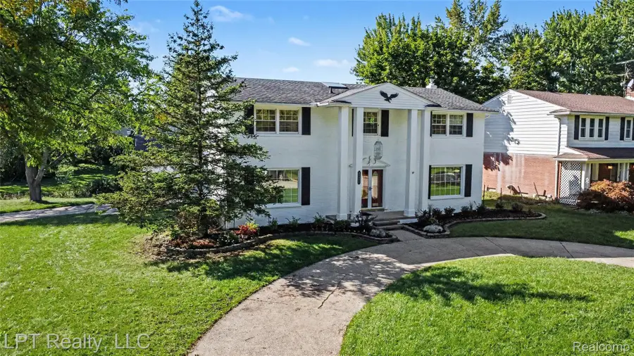 25503 Arden Park Drive, Farmington Hills, MI 48336 - #2