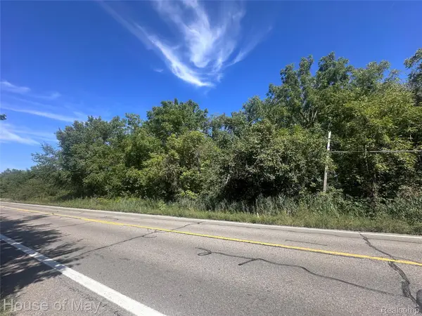 00 Waltz Road, NewBoston, MI 48164