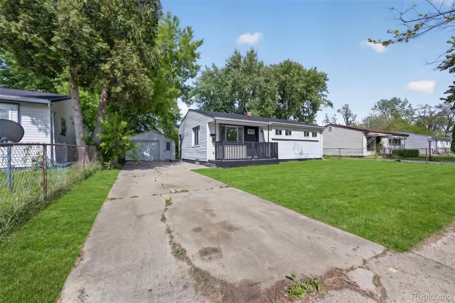 6193 Natchez Drive, Beecher, MI 48458 - #3