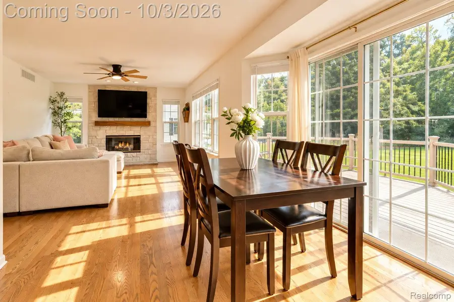 4581 Sierra Drive, Howell, MI 48843 - #2