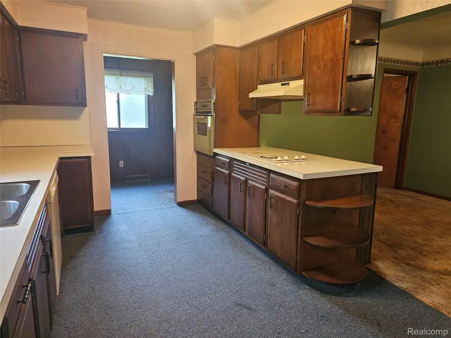 6056 Lincoln Street, Mayville, MI 48744 - #2