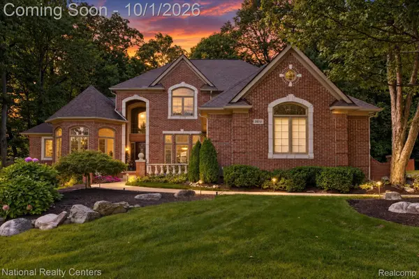 28751 Wintergreen, FarmingtonHills, MI 48331