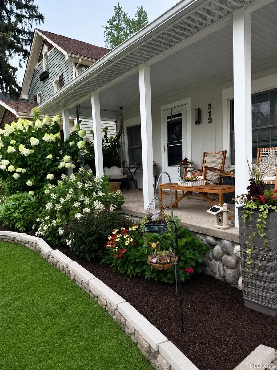 313 N Castell Avenue, Rochester, MI 48307 - #2