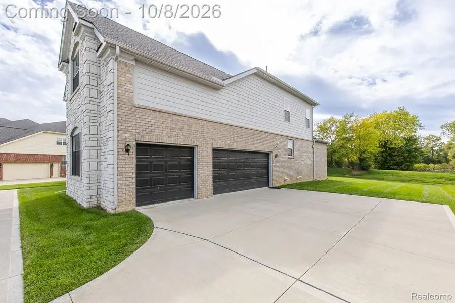 51252 Silverton, Canton, MI 48187 - #3