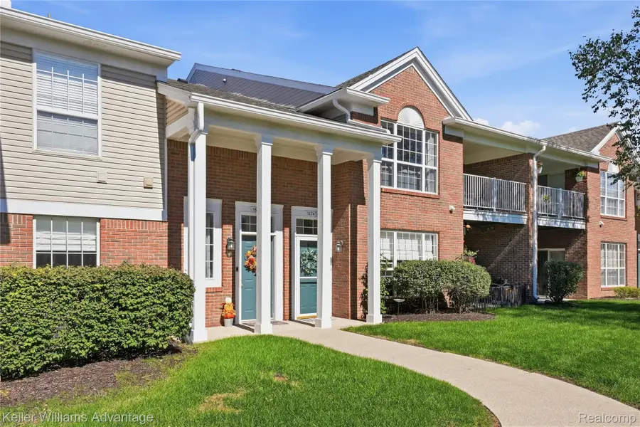 16747 Carriage Way, Northville, MI 48168 - #3