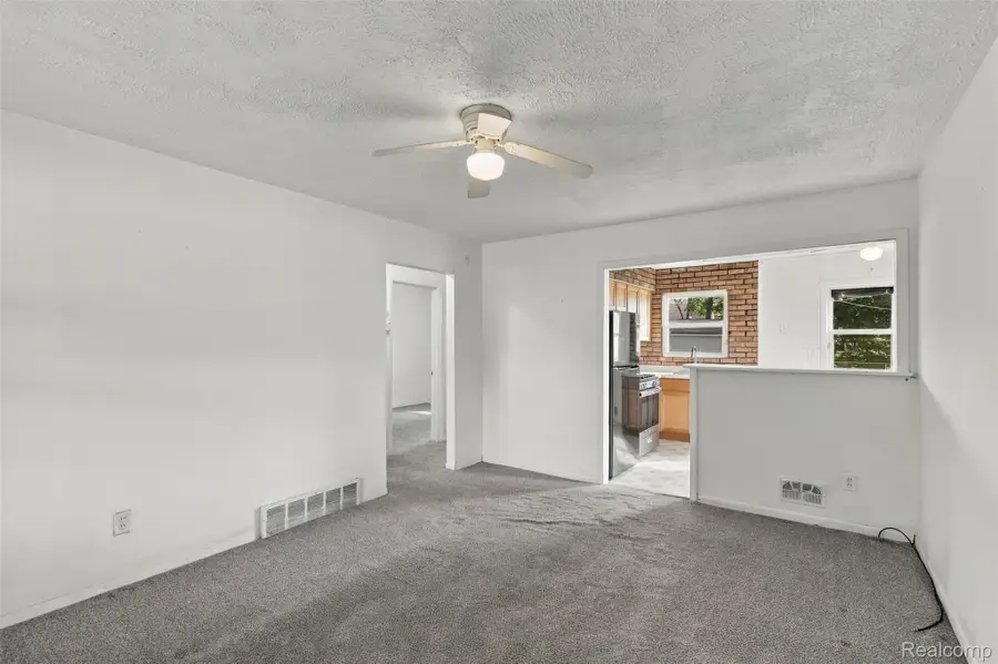 4061 Winifred Street, Wayne, MI 48184 - #3