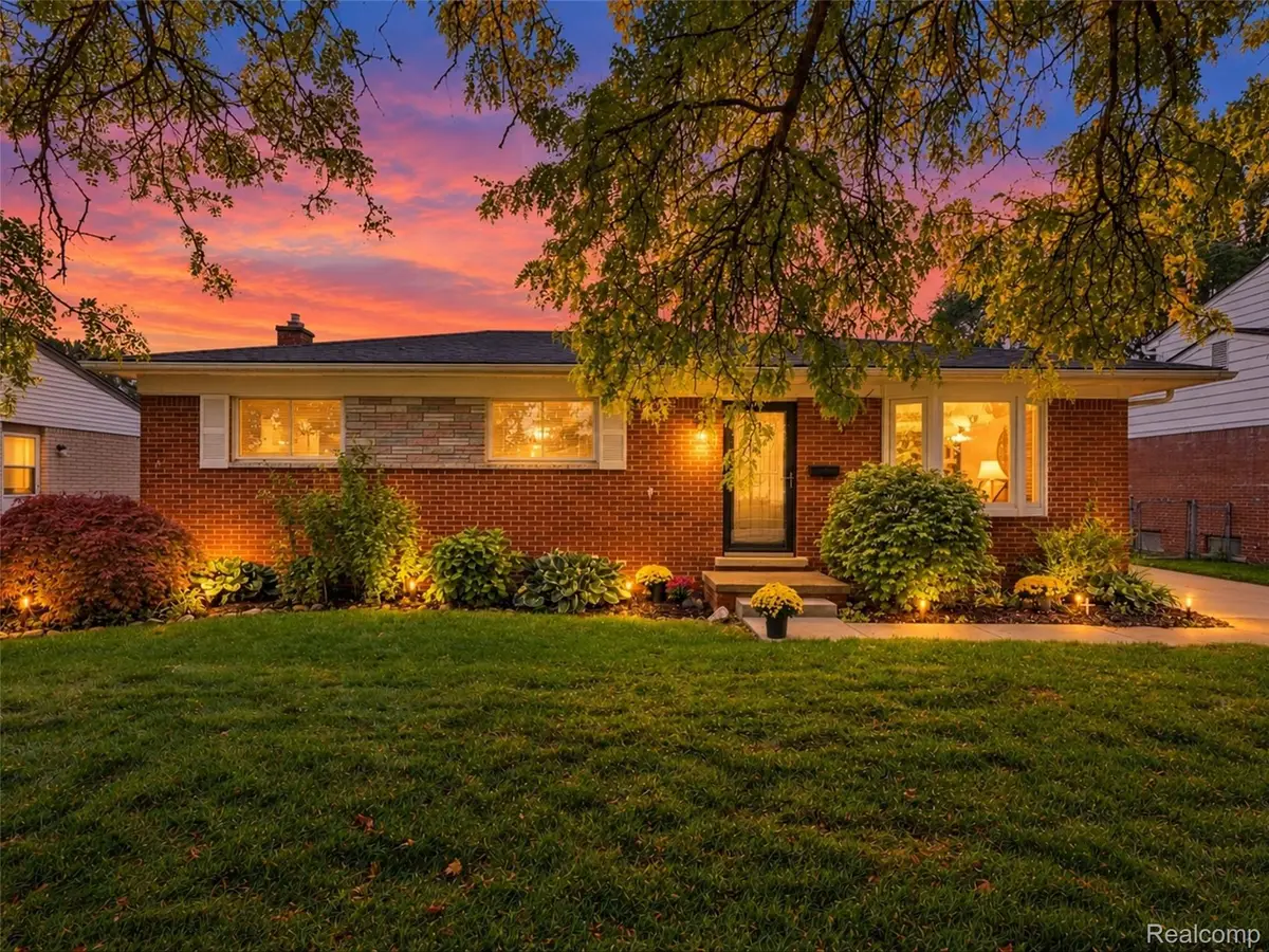 2310 Camilla Drive, Troy, MI 48083 - #1